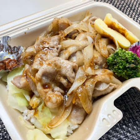 特製ダレ　豚カルビ｜北九州市・小倉北区で鉄板焼きのお弁当のテイクアウト・デリバリーなら幸むすび